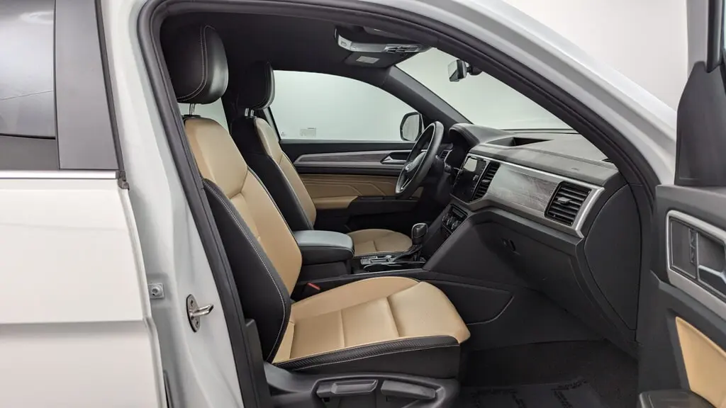 Florida Fine Cars - Used VOLKSWAGEN ATLAS CROSS SPORT 2022 MIAMI 3.6L V6 SE W/TECHNOLOGY