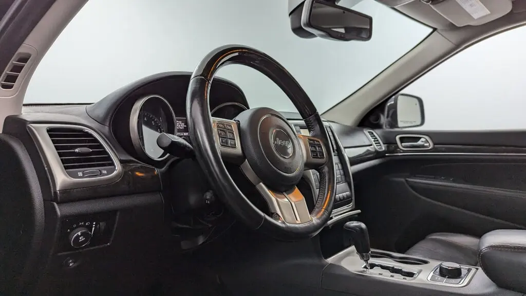 Florida Fine Cars - Used JEEP GRAND CHEROKEE 2013 MIAMI OVERLAND SUMMIT