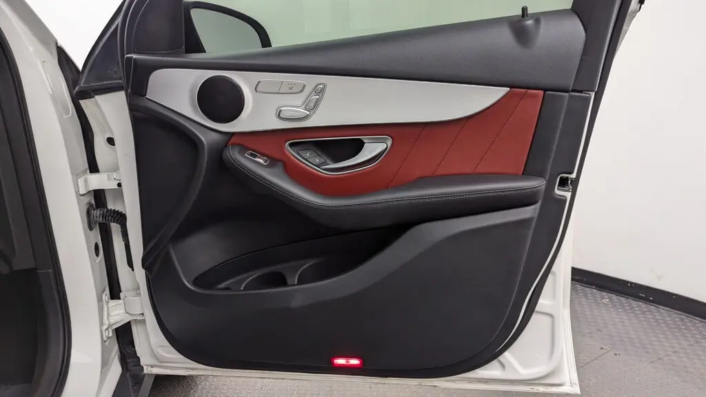 Florida Fine Cars - Used MERCEDES-BENZ GLC 2022 MARGATE GLC 300