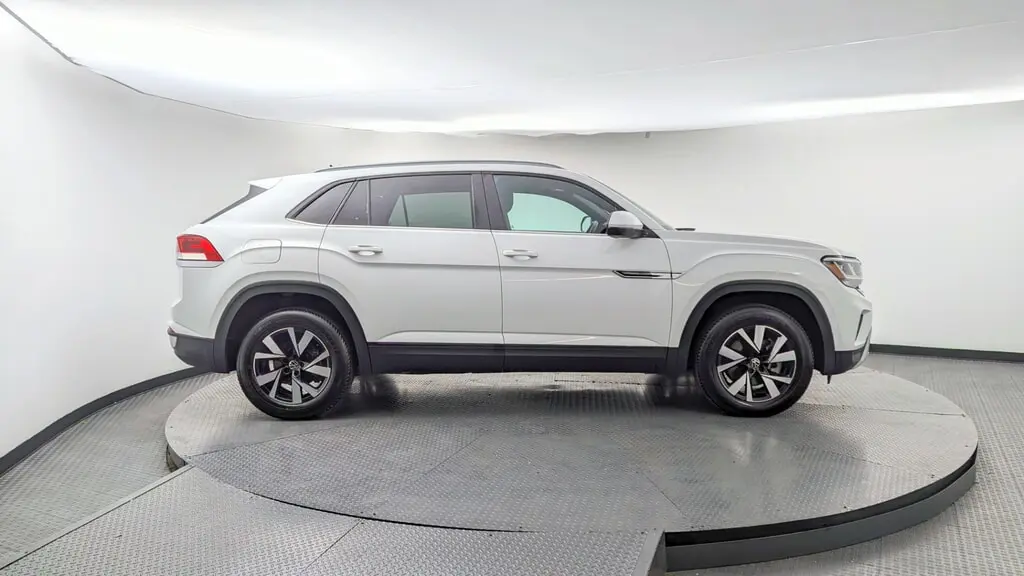 Florida Fine Cars - Used VOLKSWAGEN ATLAS CROSS SPORT 2021 WEST PALM 2.0T SE