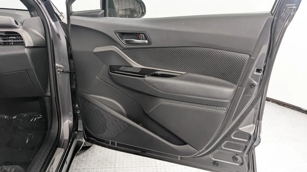 Florida Fine Cars - Used TOYOTA C-HR 2022 ORLANDO NIGHTSHADE