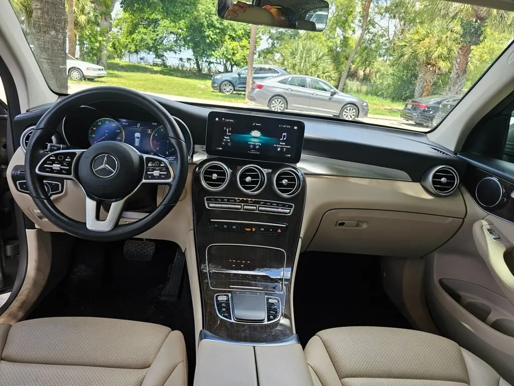 Florida Fine Cars - Used MERCEDES-BENZ GLC 2022 WEST PALM GLC 300
