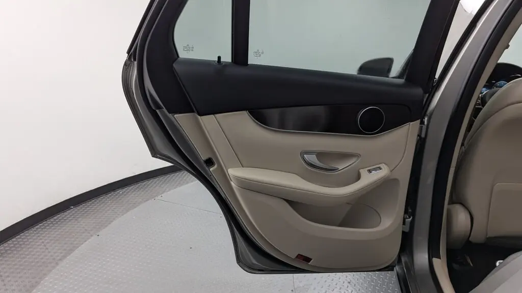 Florida Fine Cars - Used MERCEDES-BENZ GLC 2022 WEST PALM GLC 300