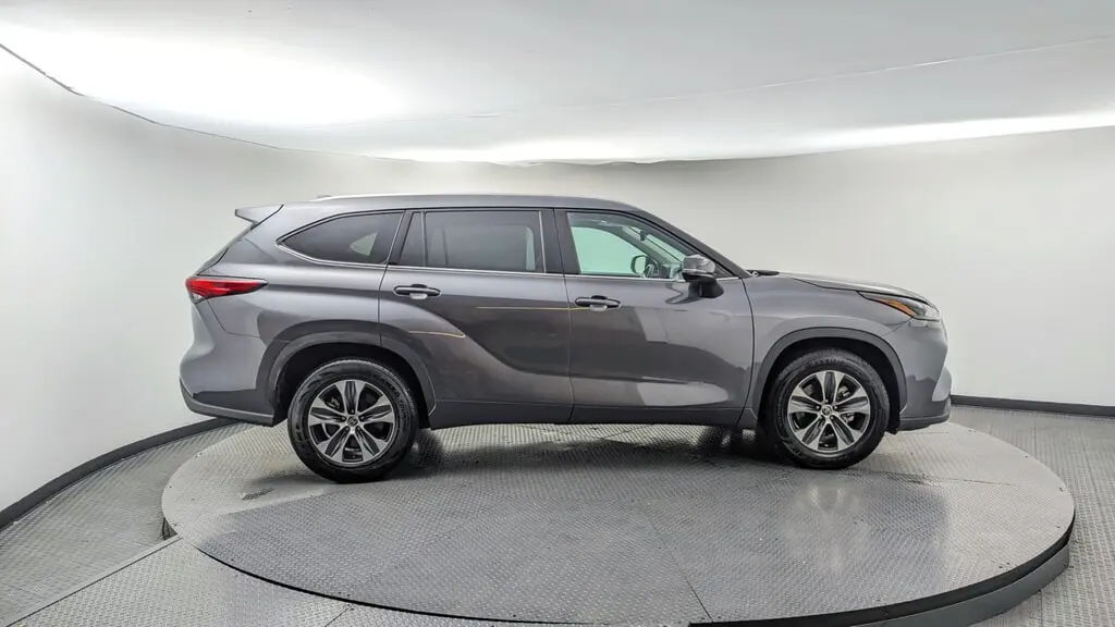 Florida Fine Cars - Used TOYOTA HIGHLANDER 2022 WEST PALM XLE