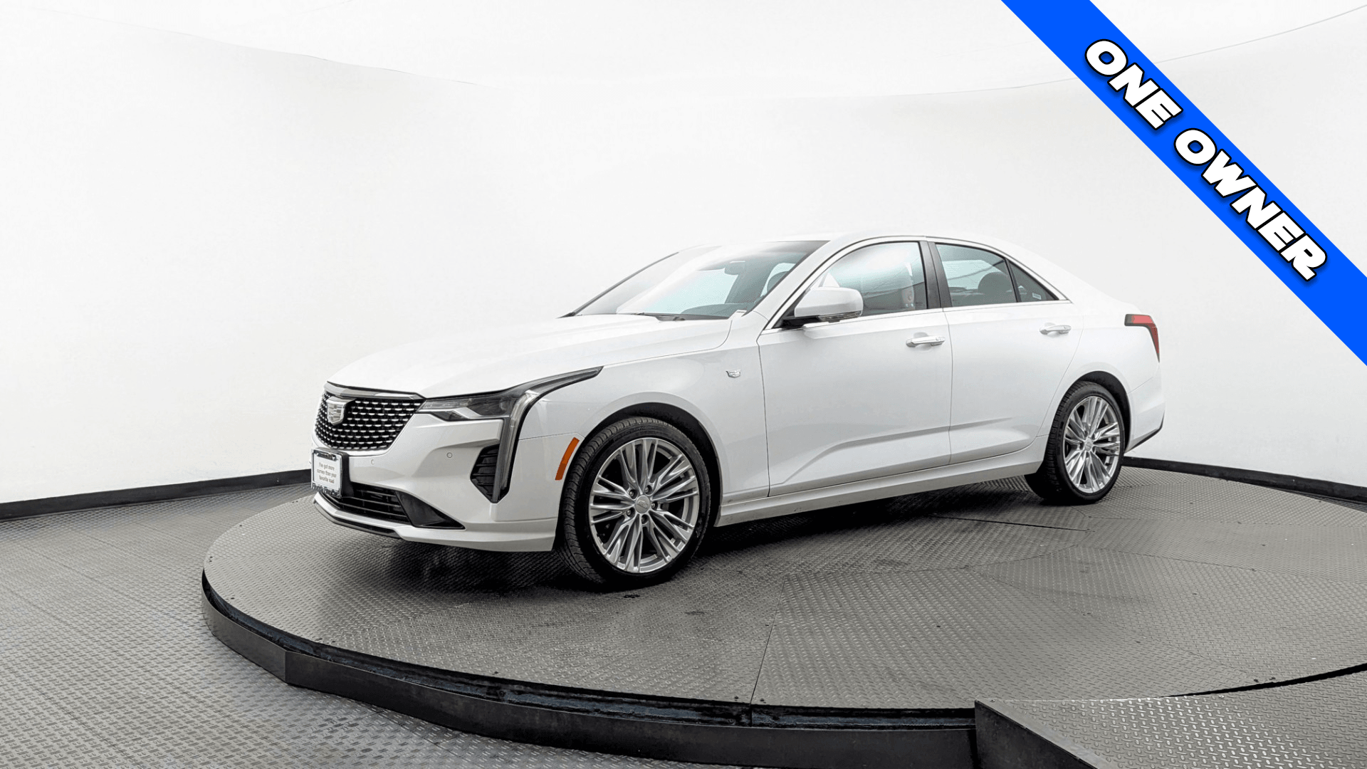 2023 Cadillac CT4 Premium Luxury's photo