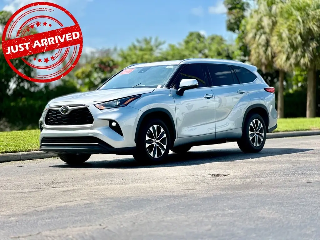 Florida Fine Cars - Used TOYOTA HIGHLANDER 2021 MARGATE XLE