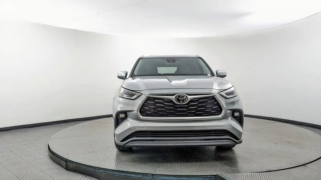 Florida Fine Cars - Used TOYOTA HIGHLANDER 2021 MARGATE XLE