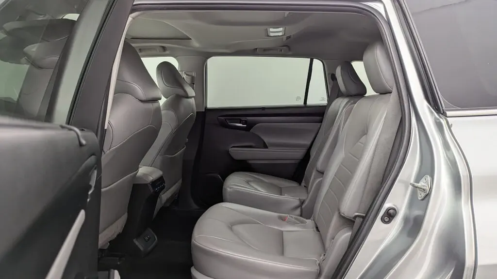 Florida Fine Cars - Used TOYOTA HIGHLANDER 2021 MARGATE XLE