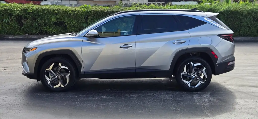 Florida Fine Cars - Used HYUNDAI TUCSON 2024 MIAMI LIMITED