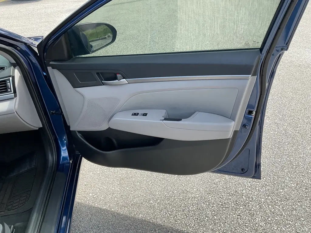 Florida Fine Cars - Used HYUNDAI ELANTRA 2018 ORLANDO SEL