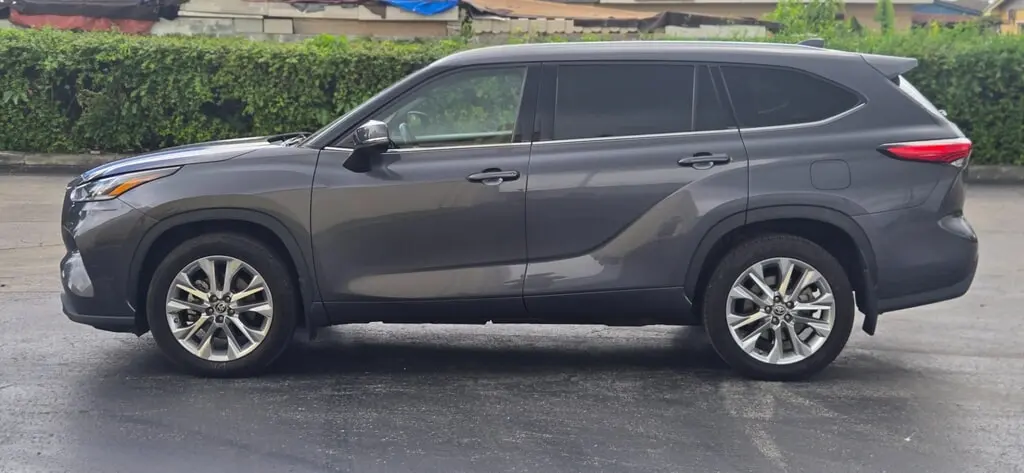 Florida Fine Cars - Used TOYOTA HIGHLANDER 2021 MARGATE LIMITED