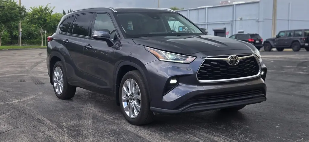 Florida Fine Cars - Used TOYOTA HIGHLANDER 2021 MARGATE LIMITED