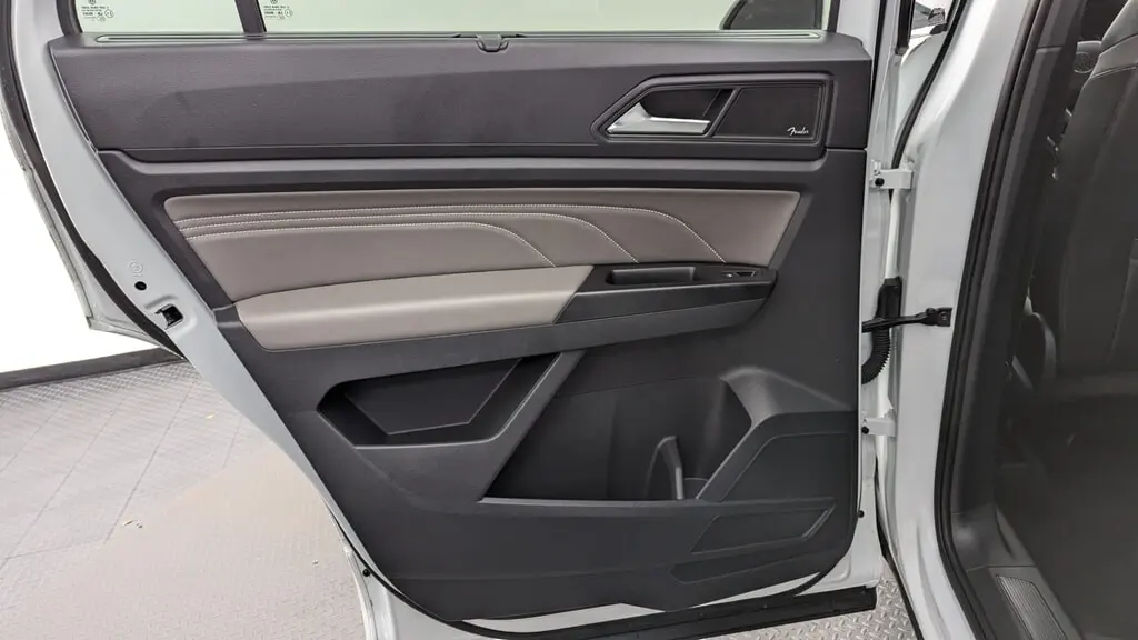 Florida Fine Cars - Used VOLKSWAGEN ATLAS CROSS SPORT 2021 WEST PALM 3.6L V6 SEL PREMIUM R-LINE