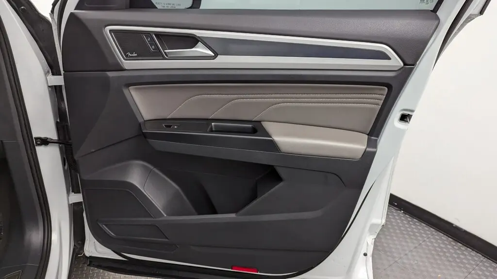 Florida Fine Cars - Used VOLKSWAGEN ATLAS CROSS SPORT 2021 WEST PALM 3.6L V6 SEL PREMIUM R-LINE