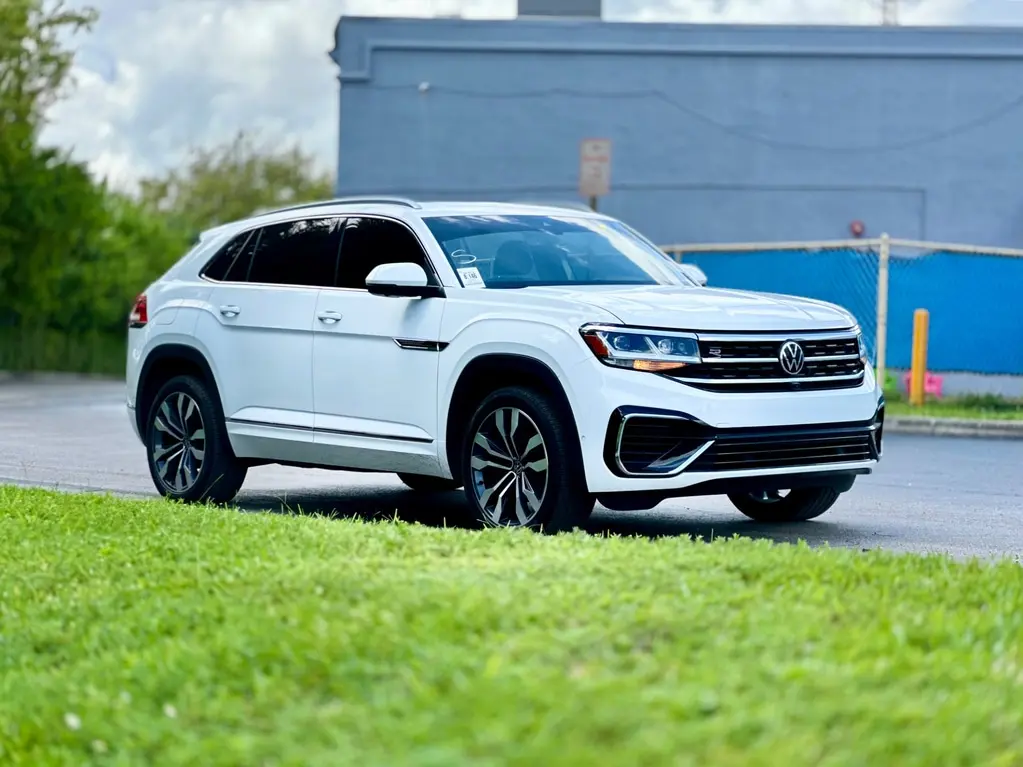 Florida Fine Cars - Used VOLKSWAGEN ATLAS CROSS SPORT 2021 WEST PALM 3.6L V6 SEL PREMIUM R-LINE