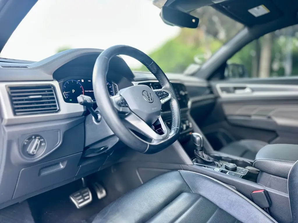 Florida Fine Cars - Used VOLKSWAGEN ATLAS CROSS SPORT 2021 WEST PALM 3.6L V6 SEL PREMIUM R-LINE