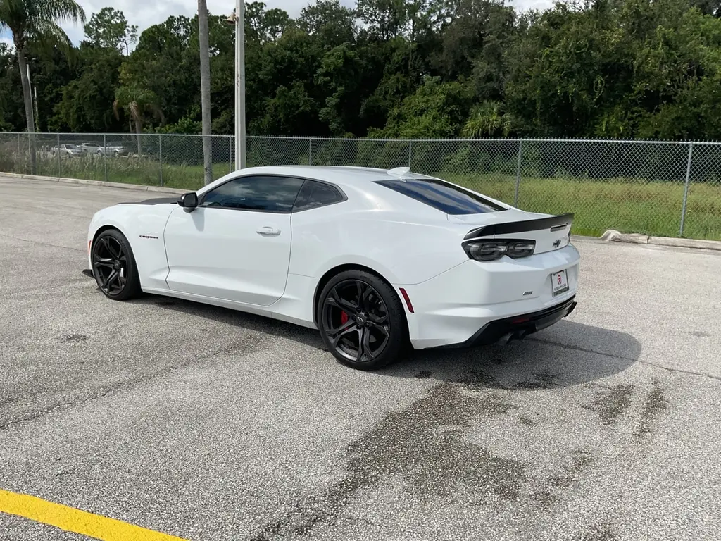 2023 Chevrolet Camaro 1SS photo 2