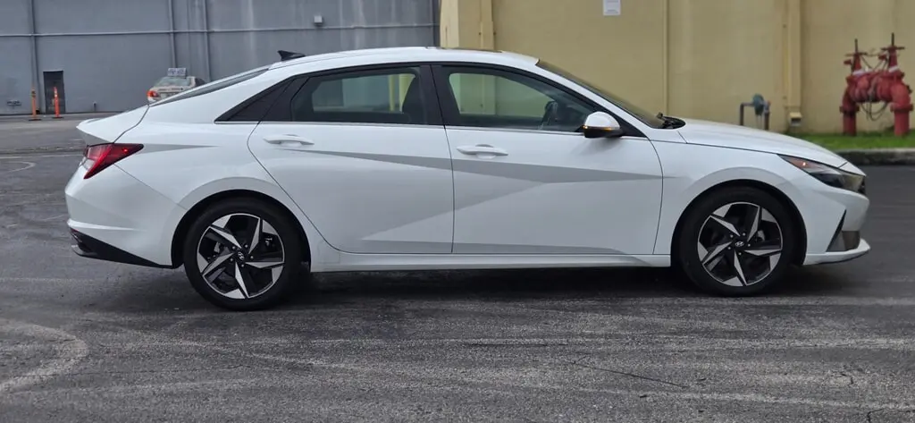 Florida Fine Cars - Used HYUNDAI ELANTRA 2021 WEST PALM SEL