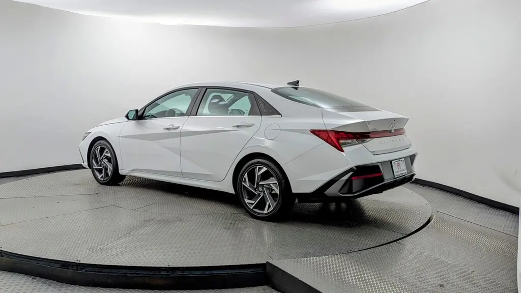 Florida Fine Cars - Used HYUNDAI ELANTRA 2025 WEST PALM SEL CONVENIENCE