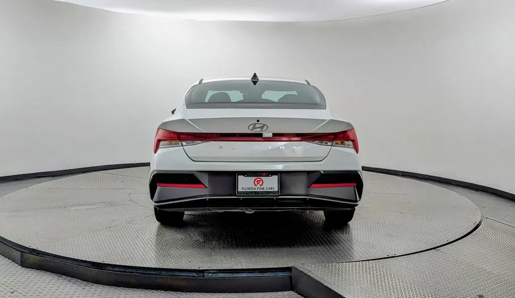 Florida Fine Cars - Used HYUNDAI ELANTRA 2025 WEST PALM SEL CONVENIENCE