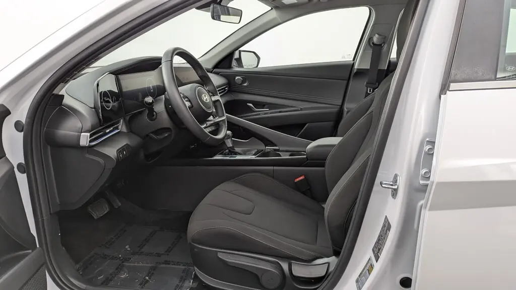 Florida Fine Cars - Used HYUNDAI ELANTRA 2025 WEST PALM SEL CONVENIENCE