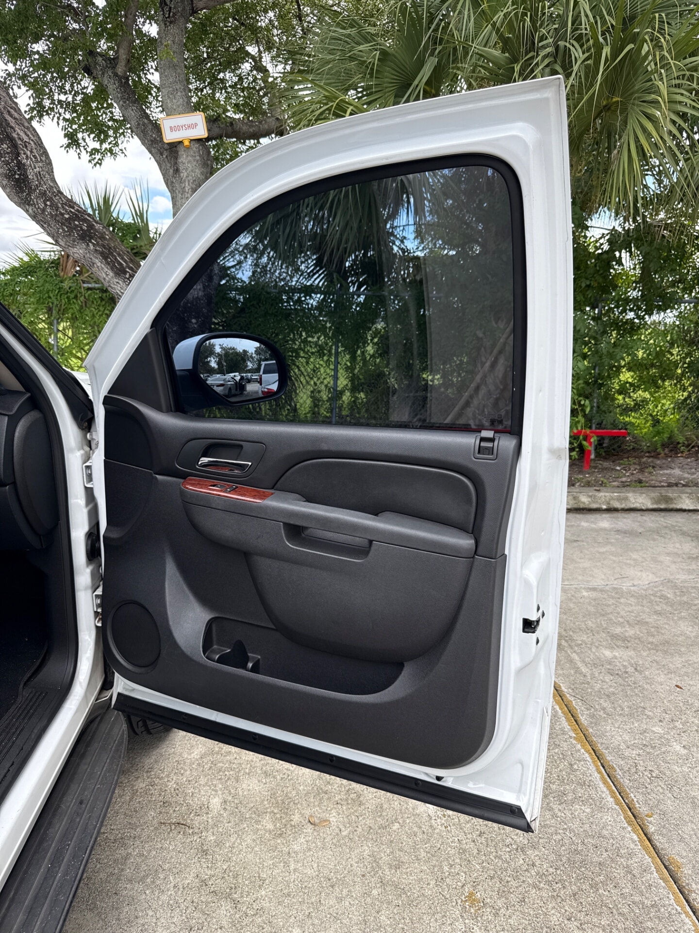 Florida Fine Cars - Used CHEVROLET TAHOE 2011 WEST PALM LS