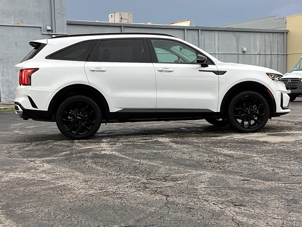 Florida Fine Cars - Used KIA SORENTO 2022 MIAMI SX