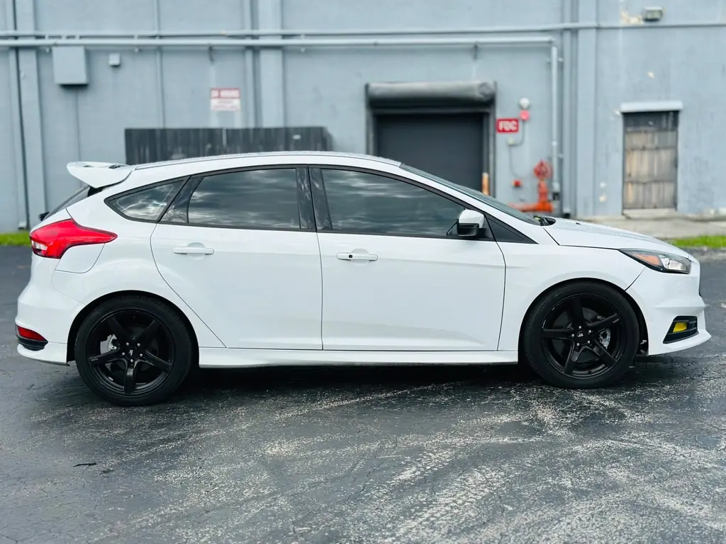 Florida Fine Cars - Used FORD FOCUS 2015 MARGATE ST