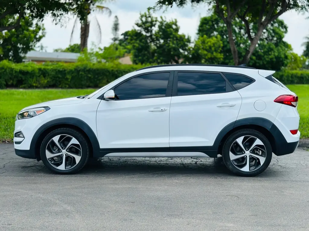 Florida Fine Cars - Used HYUNDAI TUCSON 2018 MARGATE VALUE