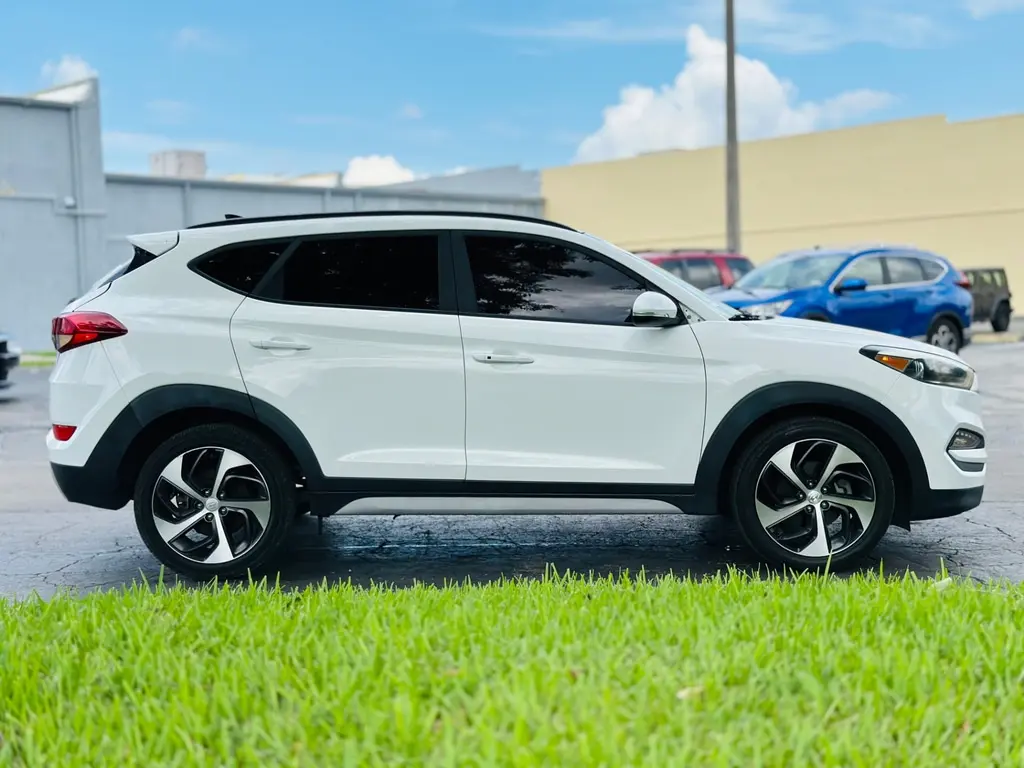 Florida Fine Cars - Used HYUNDAI TUCSON 2018 MARGATE VALUE