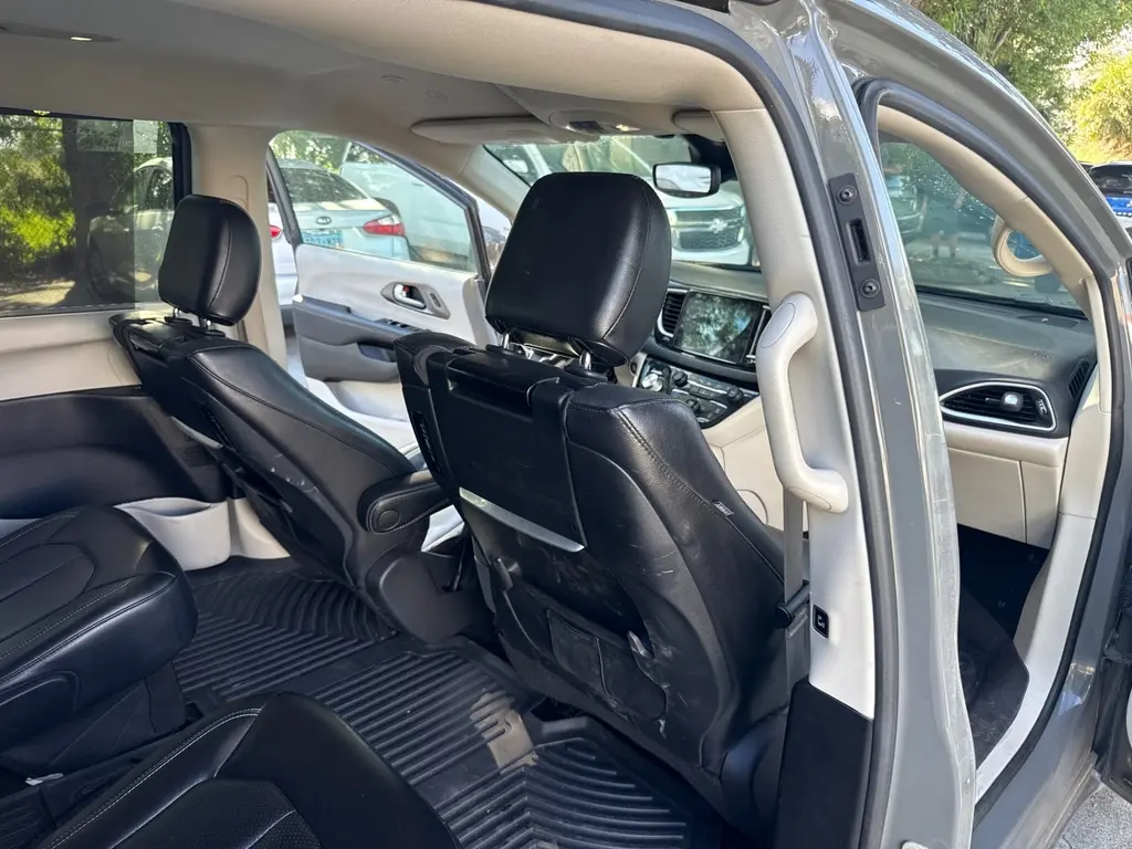 Florida Fine Cars - Used CHRYSLER PACIFICA 2022 WEST PALM TOURING L