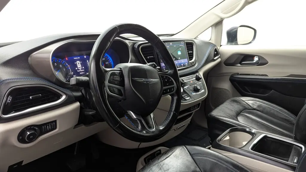 Florida Fine Cars - Used CHRYSLER PACIFICA 2022 WEST PALM TOURING L