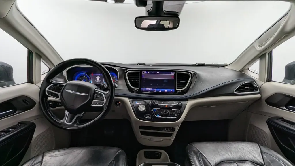 Florida Fine Cars - Used CHRYSLER PACIFICA 2022 WEST PALM TOURING L