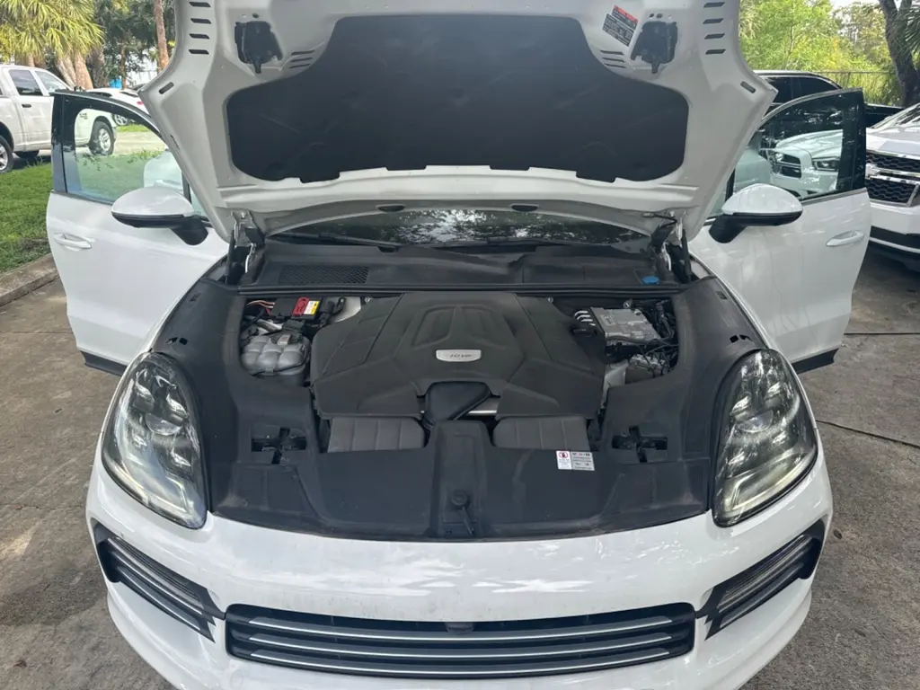 2019 Porsche Cayenne photo 23