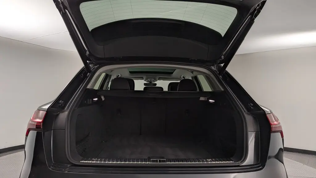 Florida Fine Cars - Used AUDI Q8 E-TRON 2024 WEST PALM PREMIUM