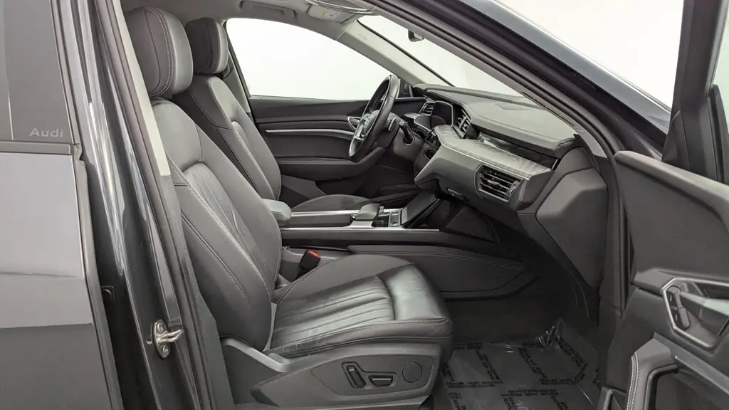 Florida Fine Cars - Used AUDI Q8 E-TRON 2024 WEST PALM PREMIUM