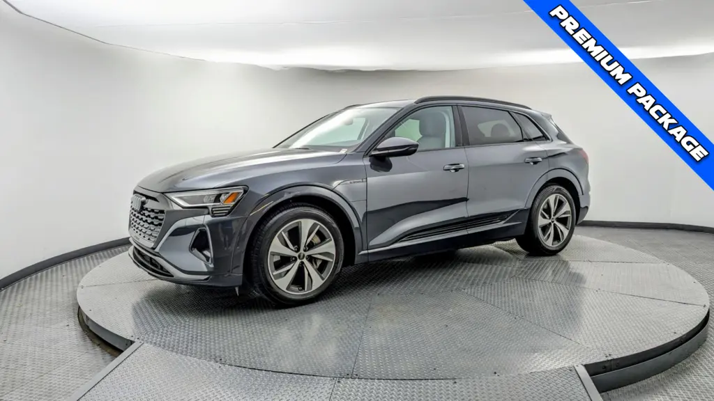 Florida Fine Cars - Used AUDI Q8 E-TRON 2024 WEST PALM PREMIUM