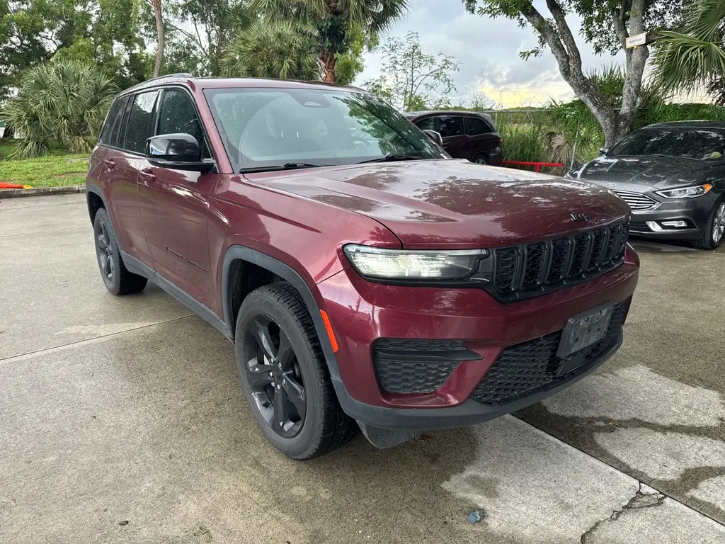 Florida Fine Cars - Used JEEP GRAND CHEROKEE 2023 WEST PALM ALTITUDE