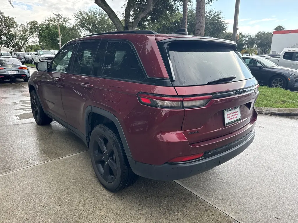 Florida Fine Cars - Used JEEP GRAND CHEROKEE 2023 WEST PALM ALTITUDE