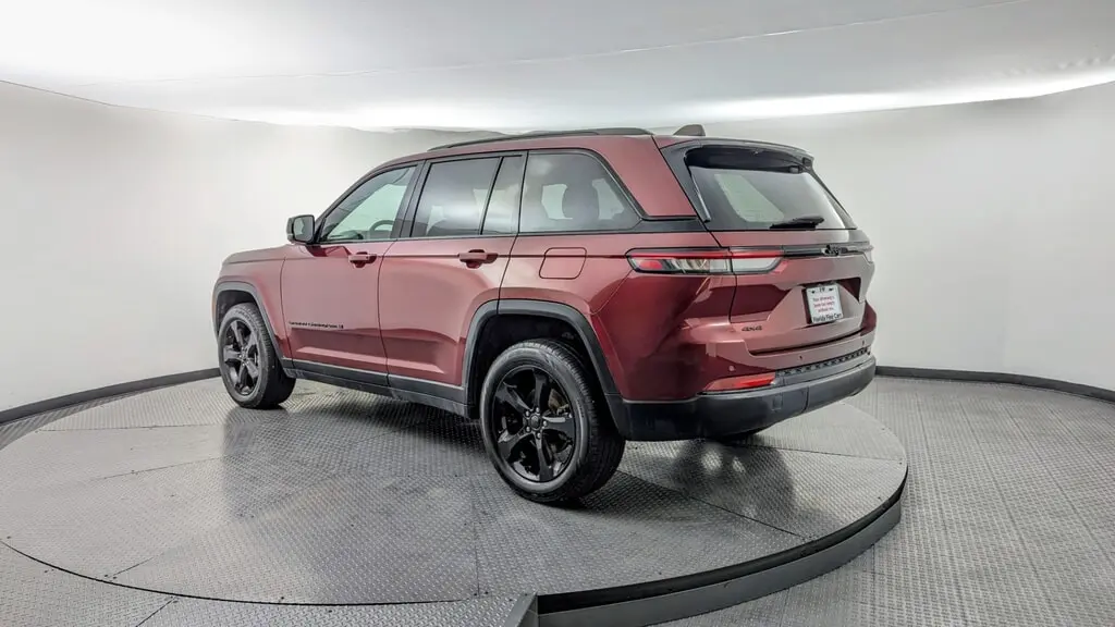Florida Fine Cars - Used JEEP GRAND CHEROKEE 2023 WEST PALM ALTITUDE