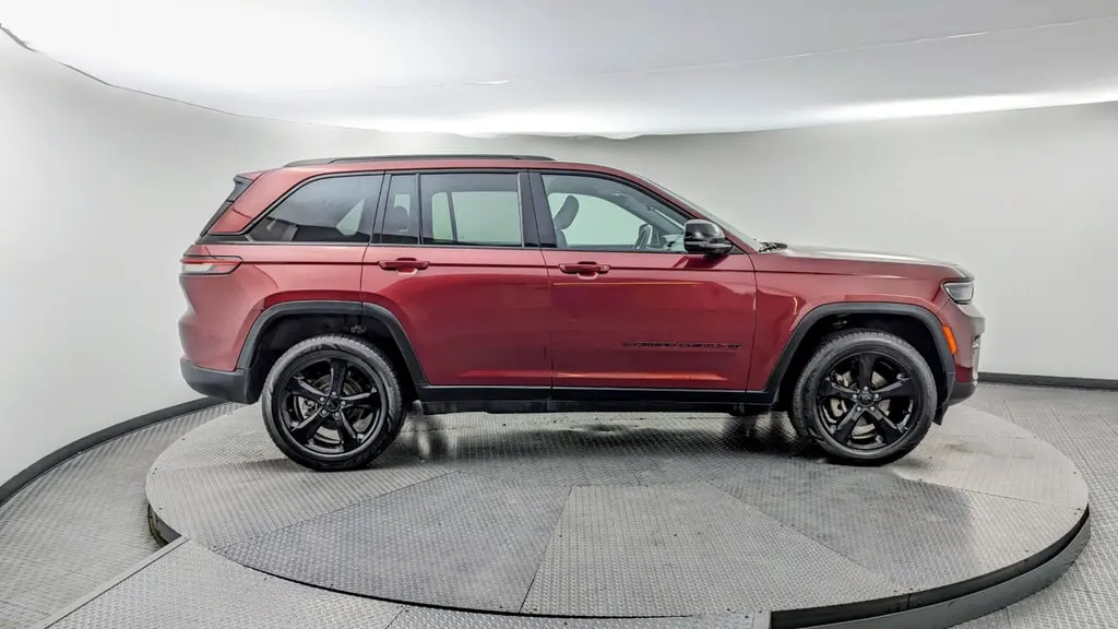 Florida Fine Cars - Used JEEP GRAND CHEROKEE 2023 WEST PALM ALTITUDE