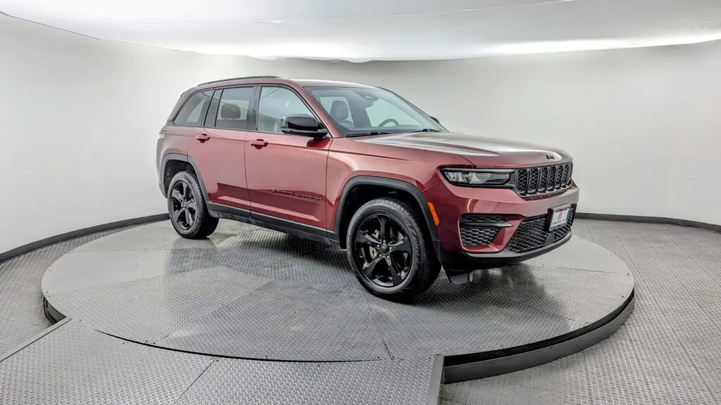 Florida Fine Cars - Used JEEP GRAND CHEROKEE 2023 WEST PALM ALTITUDE
