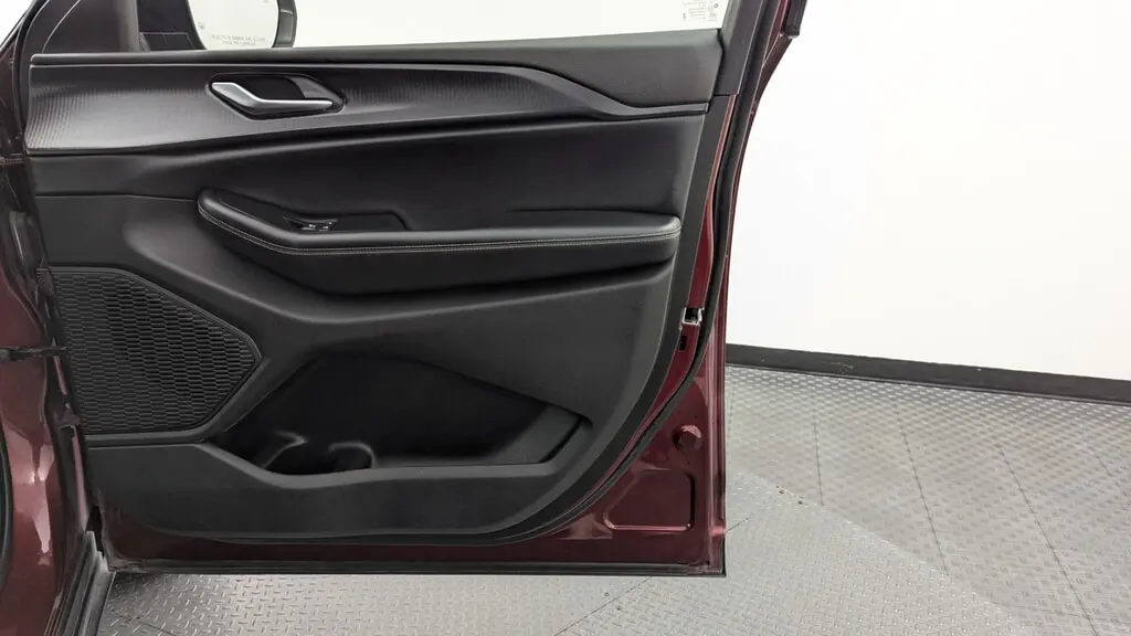 Florida Fine Cars - Used JEEP GRAND CHEROKEE 2023 WEST PALM ALTITUDE