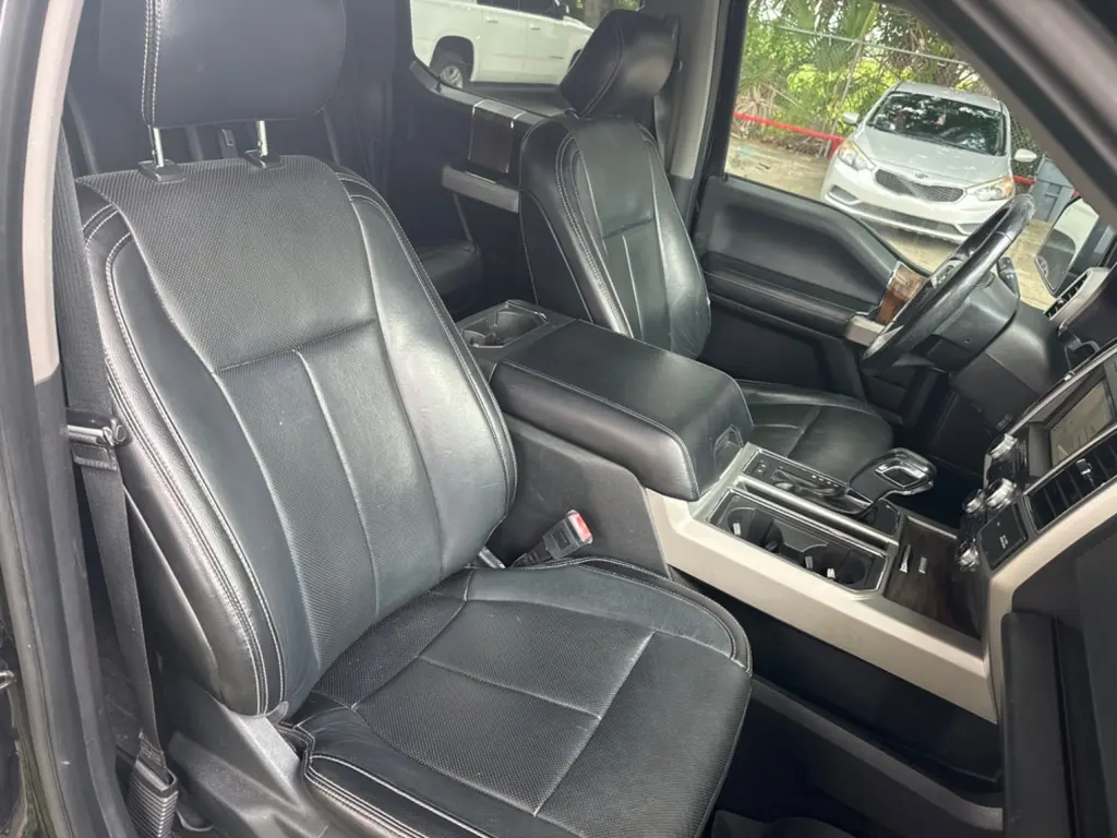 Florida Fine Cars - Used FORD F-150 2018 WEST PALM LARIAT