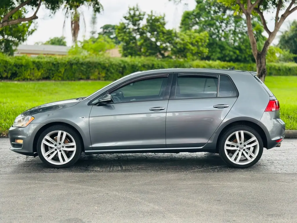 Florida Fine Cars - Used VOLKSWAGEN GOLF 2017 MIAMI S