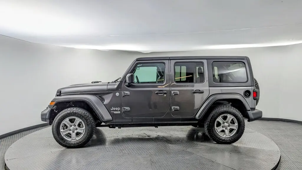 2020 Jeep Wrangler Unlimited Sport S photo 2