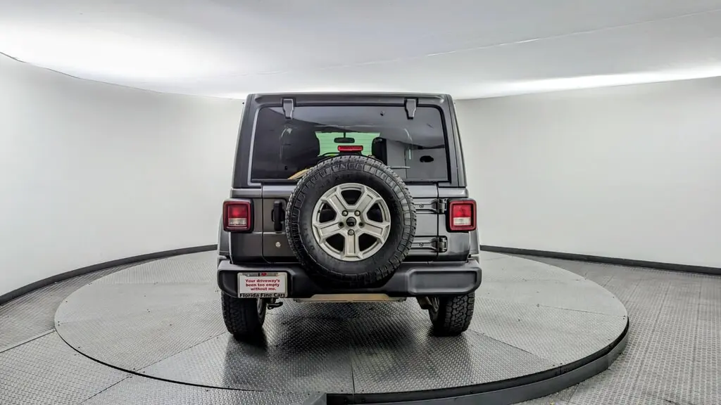 2020 Jeep Wrangler Unlimited Sport S photo 4