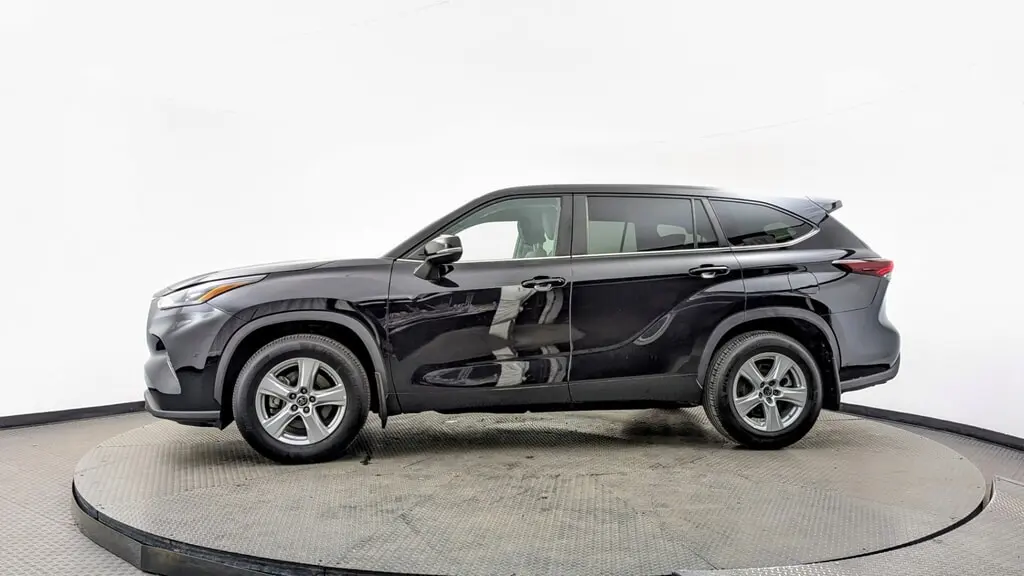 Florida Fine Cars - Used TOYOTA HIGHLANDER 2024 MARGATE LE
