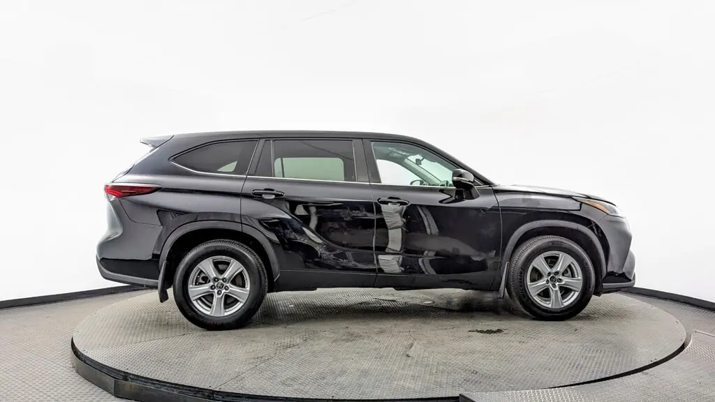 Florida Fine Cars - Used TOYOTA HIGHLANDER 2024 MARGATE LE