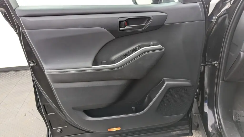 Florida Fine Cars - Used TOYOTA HIGHLANDER 2024 MARGATE LE